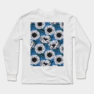 White anemone garden Long Sleeve T-Shirt